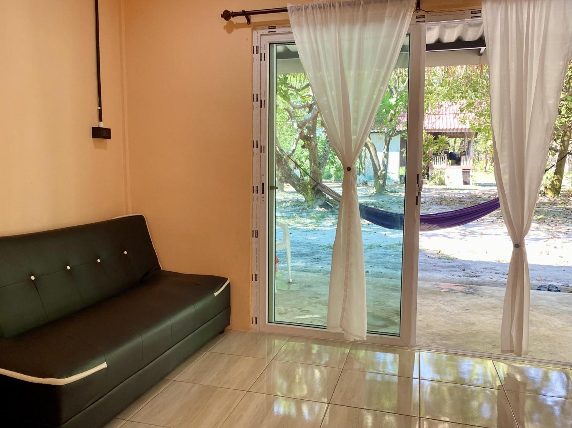 Lucky Resort Koh Phayam Eksteriør billede